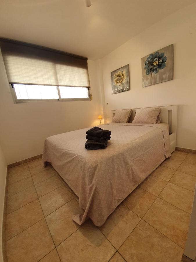 Los Fernandos, 1St Line Beachfront Poniente, 2 Bedroom Apartment Ocean Terrace Benidorm Exterior photo